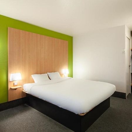 B&B Hotel Herblay Esterno foto