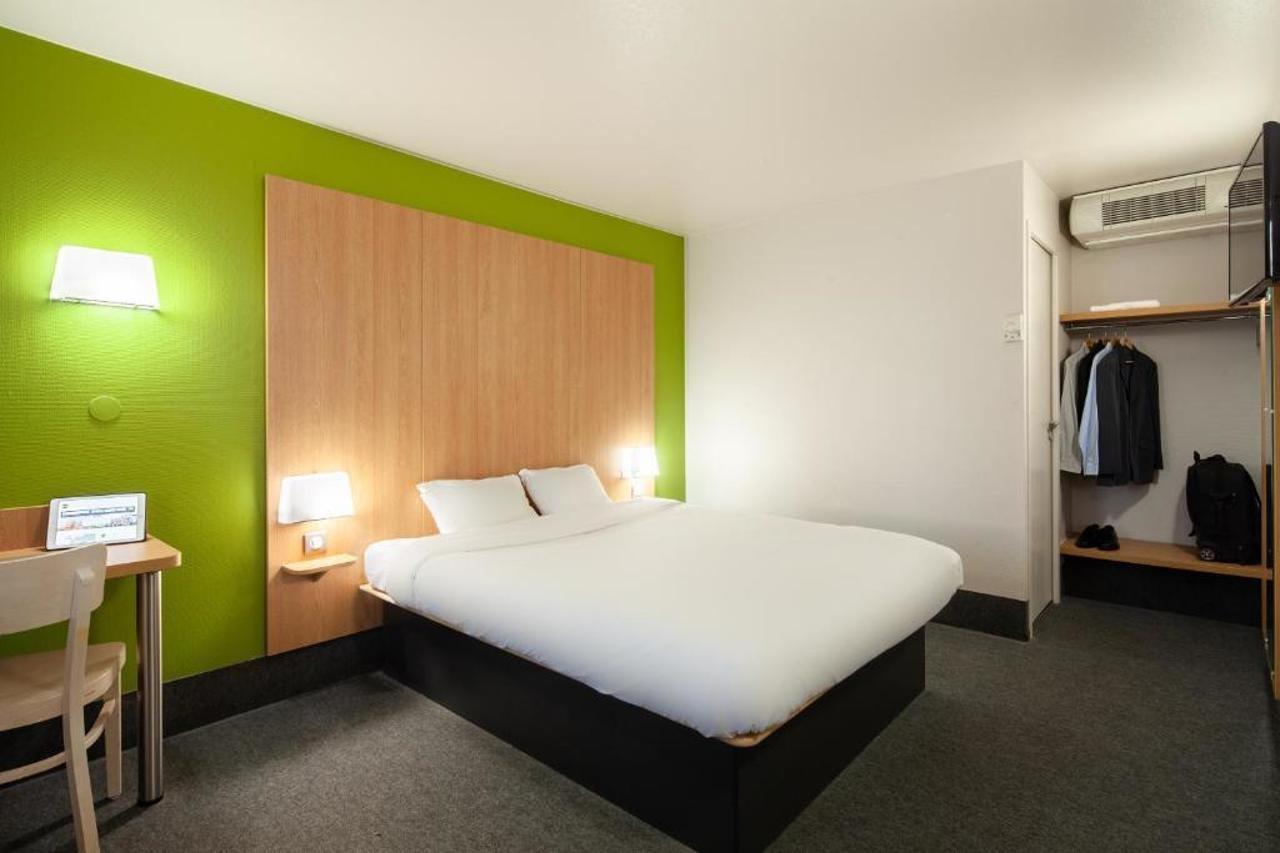 B&B Hotel Herblay Esterno foto