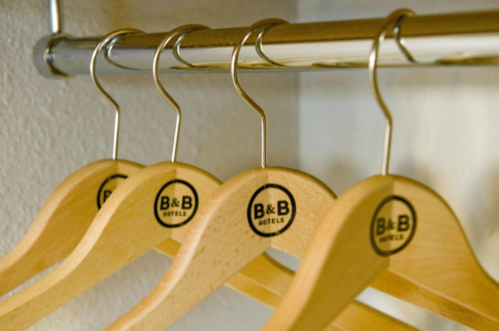 B&B Hotel Herblay Esterno foto